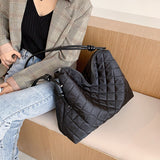 Casual Large Capacity Totes Designer Handbags Luxury Oxford Female Shoulder Messenger Bag Big Buckets Bag Lady Purse 2021