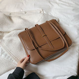 Christmas Gift Niche Design Fall/winter Retro Bag 2021 New Female Casual Messenger Bag Senior Shoulder Bag Briefcase Underarm Bag Width: 30cm