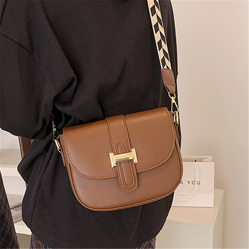 Christmas Gift Solid Color Flap Square Crossbody Bags for Women PU Leather Trendy Wide Strap Designer Handbags Ladies Luxury Small Shoulder Bag