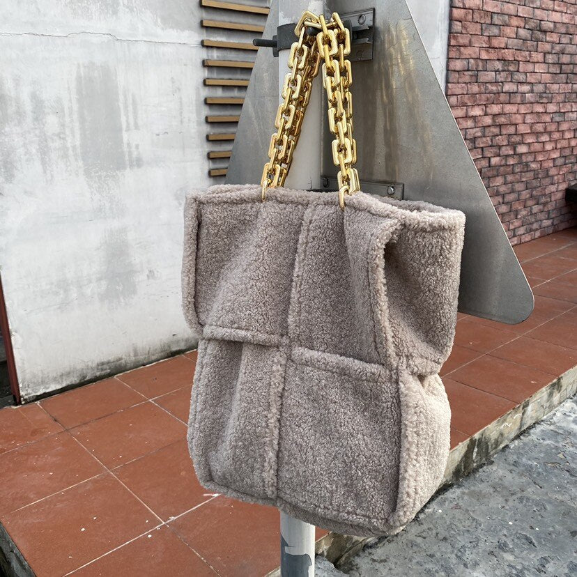 Christmas Gift fashion lambswool overlarge women shoulder bags designer thick chain handbags luxury faux fur messenger bag plush tote big purse