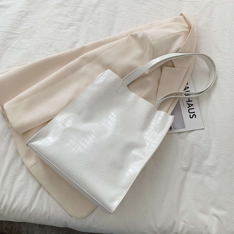 Fashion Large Capacity Causal Shoulder Bags for Women PU Leather Fringe Purse Handbags Retro Crocodile Pattern Shopper Tote