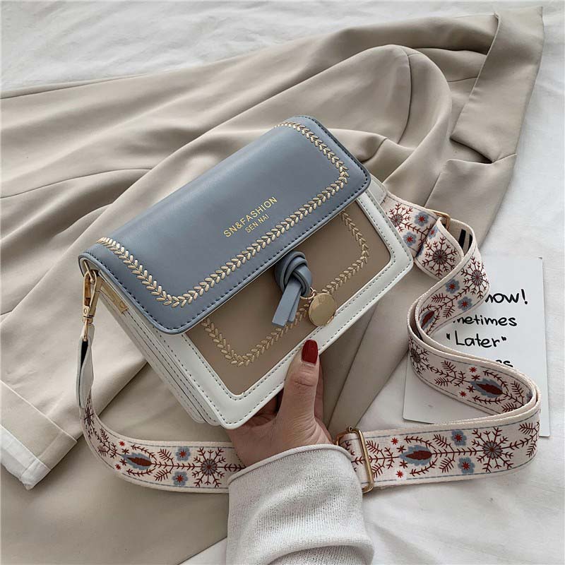 Small Crossbody Bags Women Mini PU Leather Shoulder Messenger Bag for Girls  Ladies Phone Purse-White