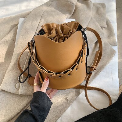 Christmas Gift DORANMI Luxury Brand Designed Bucket Bags For Women 2021 New Weaved Strap Barrel-shape Bag Top-handle Bags Female Bolsos SB161