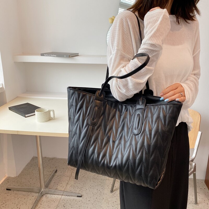 PU Leather High Capacity Tote 2021 Fashion Luxury Brand Trends Women Designer Big Shoulder Bags Purses and Handbag