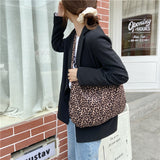 Small Leopard Pattern Messenger Bag for Women Large Capacity Ladies Shoulder Shopping Bags Vintage Design Casual Tote Handbags