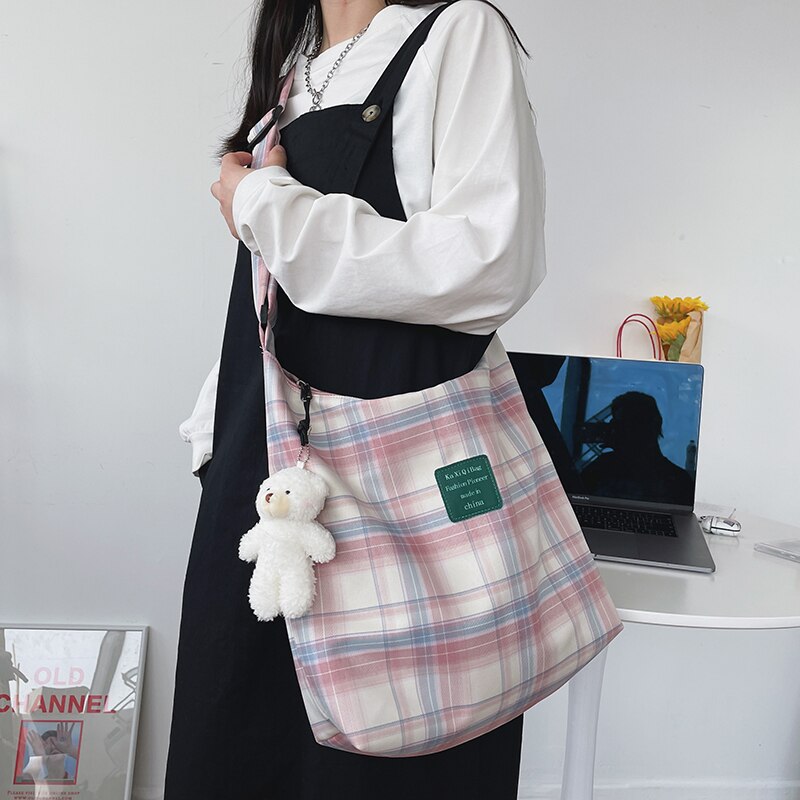 Back to College Casual Plaid Shoulder Bag Women's Large Capacity Totes Ladies Cute Trendy Bucket Handbag Shopper Big Purses for Girls Schoolbags