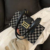Christmas Gift с доставкой Small Letter PU Leather Armpit Baguette Crossbody Bags for Women 2021 Winter Female Luxury Shoulder Handbags Purses