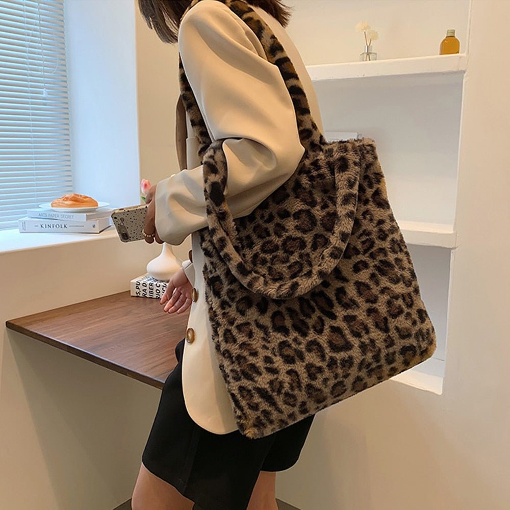 Christmas Gift Fashion Leopard Plush Tote Designer Animal Printed Women Shoulder Bag Winter Soft Fluffy Shopper Bags for Women Handbags 2021