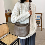 FANTASY Hot Sale Stone Crocodile Pattern Big Saddle Bags For Women Fashion Shoulder Crossbody Bags Vintage Handbags Good Quality