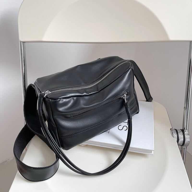 Fashion Design Women shoulder bags Soft PU Leather female Crossbody bag Large capacity designer handbag big Travelling bag black