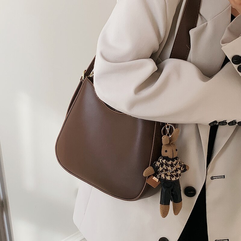 с доставкой Vintage Simple Small PU Leather Underarm Crossbody Shoulder Bags for Women 2021 Winter Branded Designer Handbags