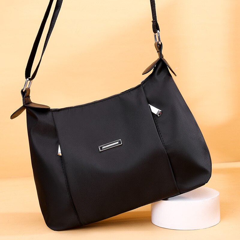 Women's Oxford Waterproof Nylon Crossbody Bag Ladies Luxury Large Capacity Handbags Purse Female Casual Shoulder Messenger Bags