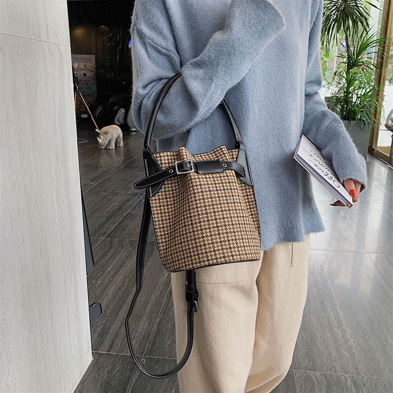 Christmas Gift Houndstooth Bucket Bag For Women 2020 Winter Japanese Designer Plaid Personality Belt Buckle Purses And Handbag Drawstring Bag