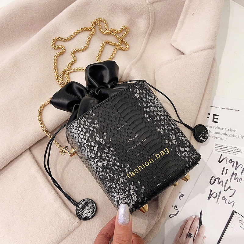 Christmas Gift Mini Box PU Leather Crossbody Bag For Women 2021 Winter Chain Drawstring Shoulder Bag Branded Designer Handbags And Purses