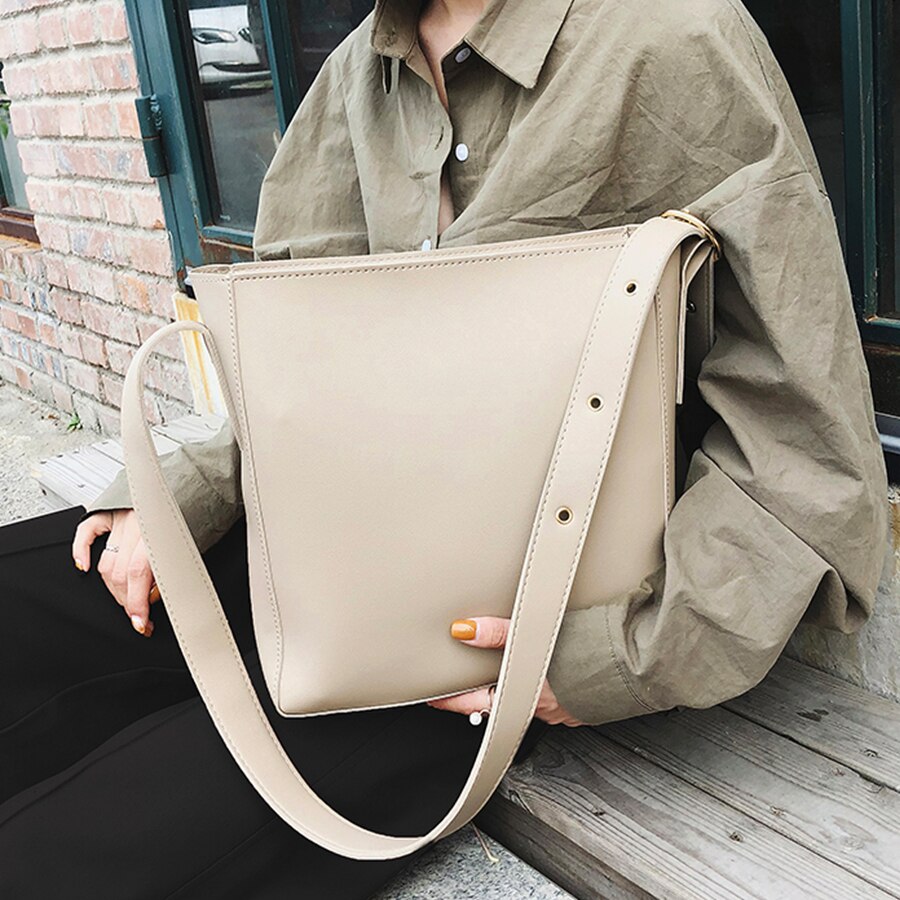 Christmas Gift Fashion Pu Leather Composite Bags For Ladies Casual Solid Large Capacity Bucket Bags For Women Simple Vintage Messenger Bags New
