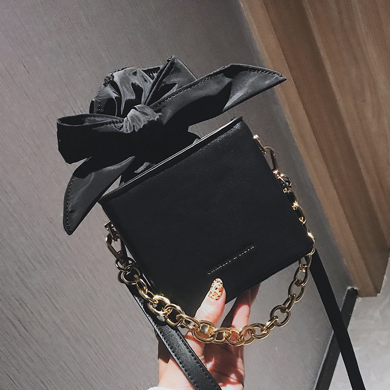 Vvsha Women's Designer Handbag 2022 Fashion New High quality PU Leather Women Tote bag Bow Chain Shoulder Messenger bag Mini Box bags