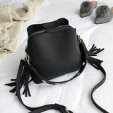 Vvsha  Tassel Shoulder Bag Female Vintage Crossbody Bags For Women 2022 Bucket Bag Handbags Designer Scrub Daily Sac