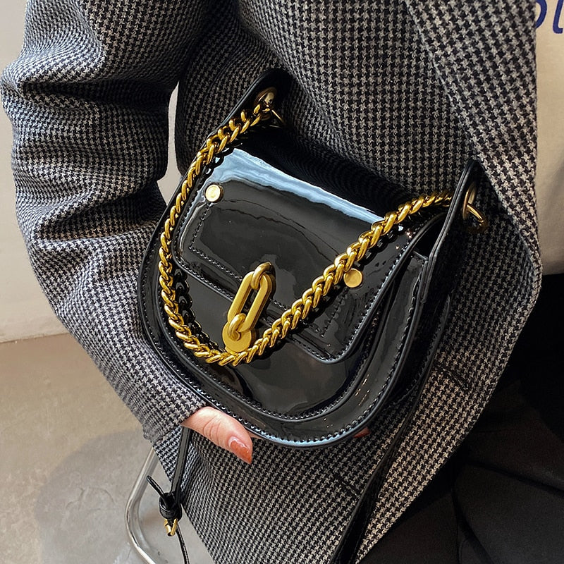 с доставкой Pure Color Saddle Bag 2021 summer High Quality Leather Women's Designer Handbag Lock Shoulder Crossbody Purses