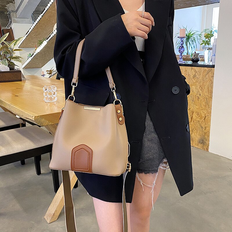 Luxury Brand Small PU Leather Bucket Shoulder Crossbody Bag for Women 2021 Winter Good Quality Trends Handbag and Purses