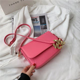 Christmas Gift Thick Chain Design Small PU Leather Flap Crossbody Shoulder Bags For Women 2021 Fashion Ladies Travel Handbags Purse