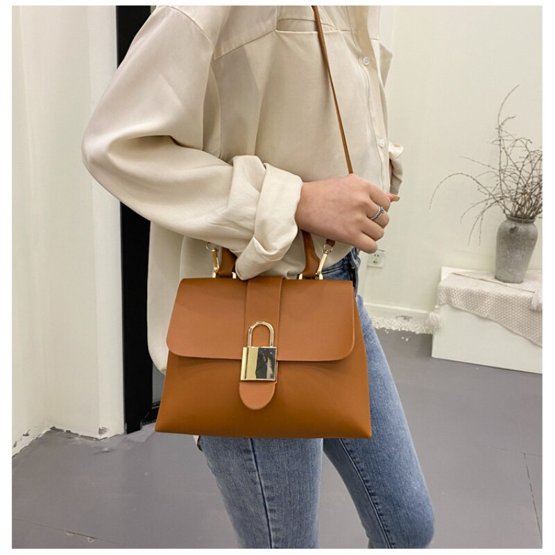 Fashion Women's Shoulder Bag 2021 New Trend Texture Messenger Bag Temperament Small Square Bag Handbag Purses Bags