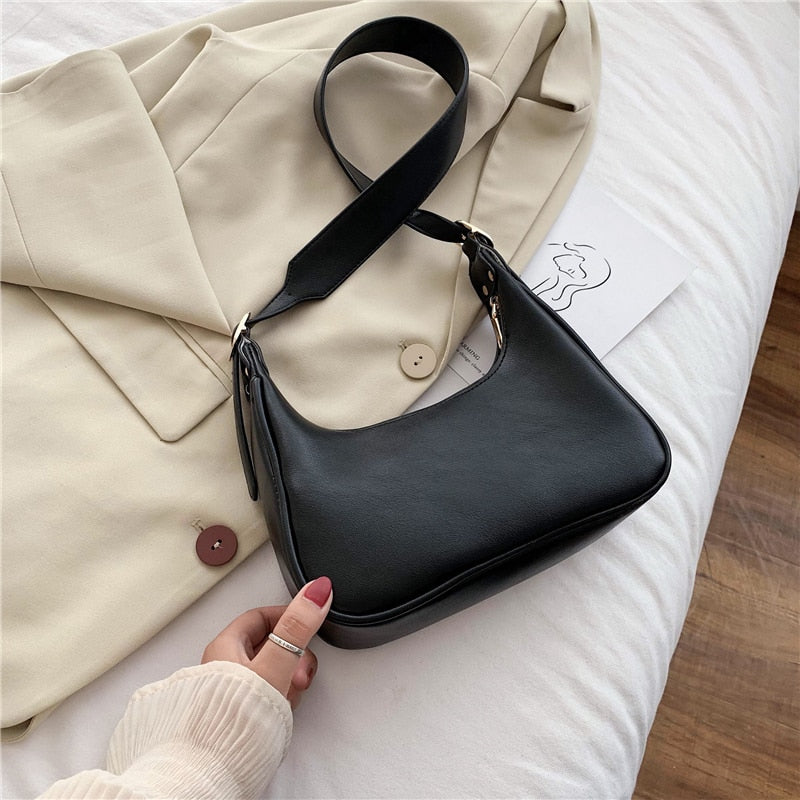 Christmas Gift Half Moon Design Small PU Leather Crossbody Bags For Women 2021 Luxury Solid Color Shoulder Handbags Lady Simple Travel Bag