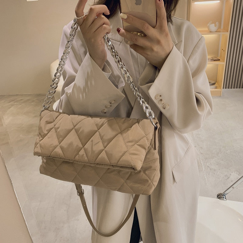 Christmas Gift Casual Lingge Chains Nylon Crossbody Bag for Women Quilted Women Shoulder Bags Sapce Cotton Padded Handbags Big Tote 2021 Winter