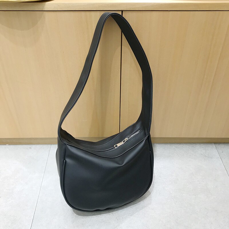 Korean Wide strap women shoulder bag large capacity soft PU leather handbag Casual Crossbody Bags bolsa hobos Travel bag