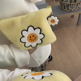 Christmas Gift DORANMI Flower Embroidered Fur Cosmetic Bags For Women 2020 Lovely Square Clutch Bags Female Makeup Bags BG469