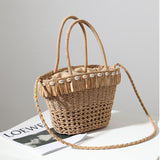 Summer New Shell Design Ladies Straw Handbag Leisure Vacation Hollow Out Beach Bag Straw Rope Hand-woven Fringed Shoulder Bag